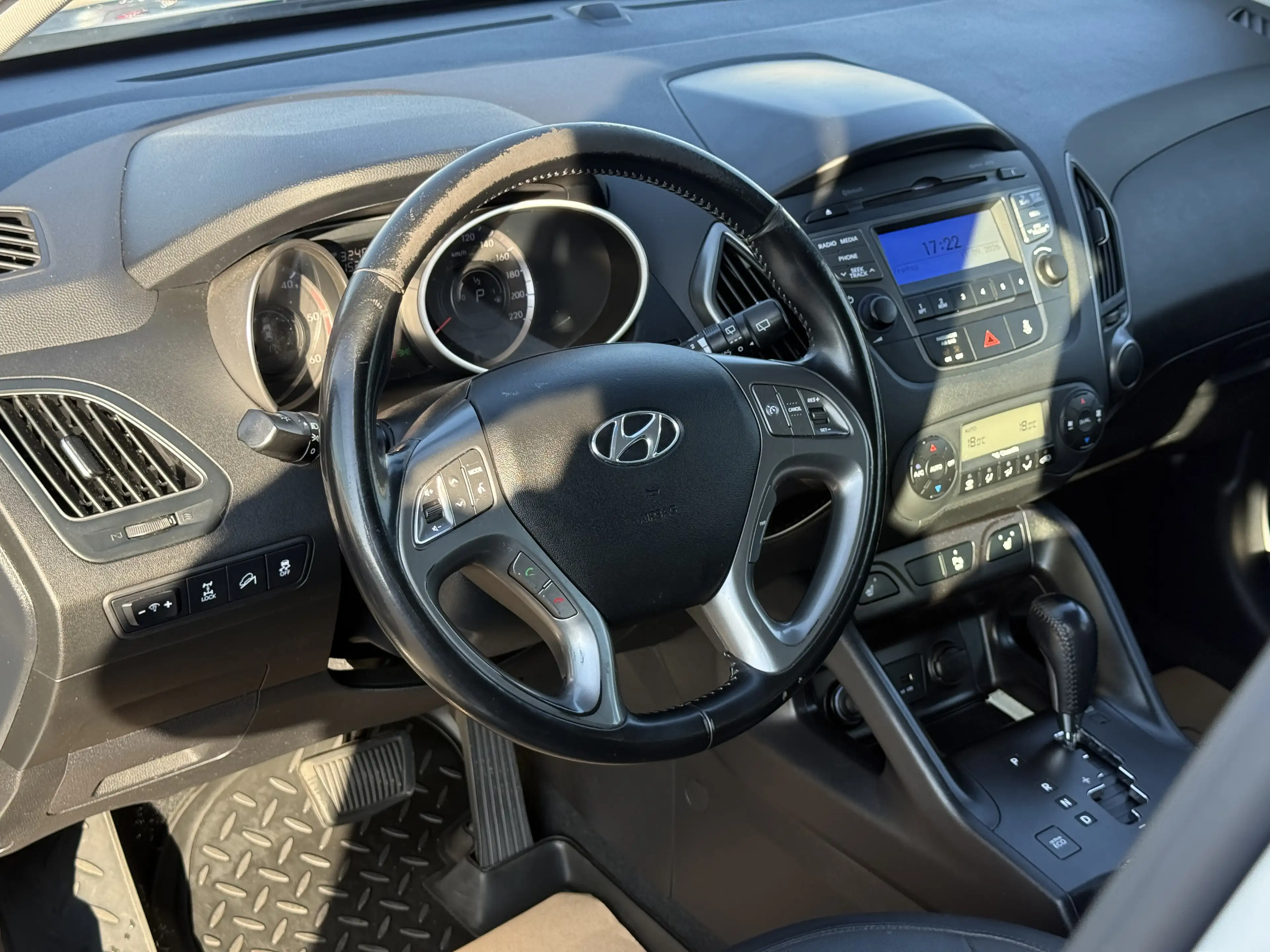 Hyundai iX35 2,0 CRDi Style Aut. — photo 12