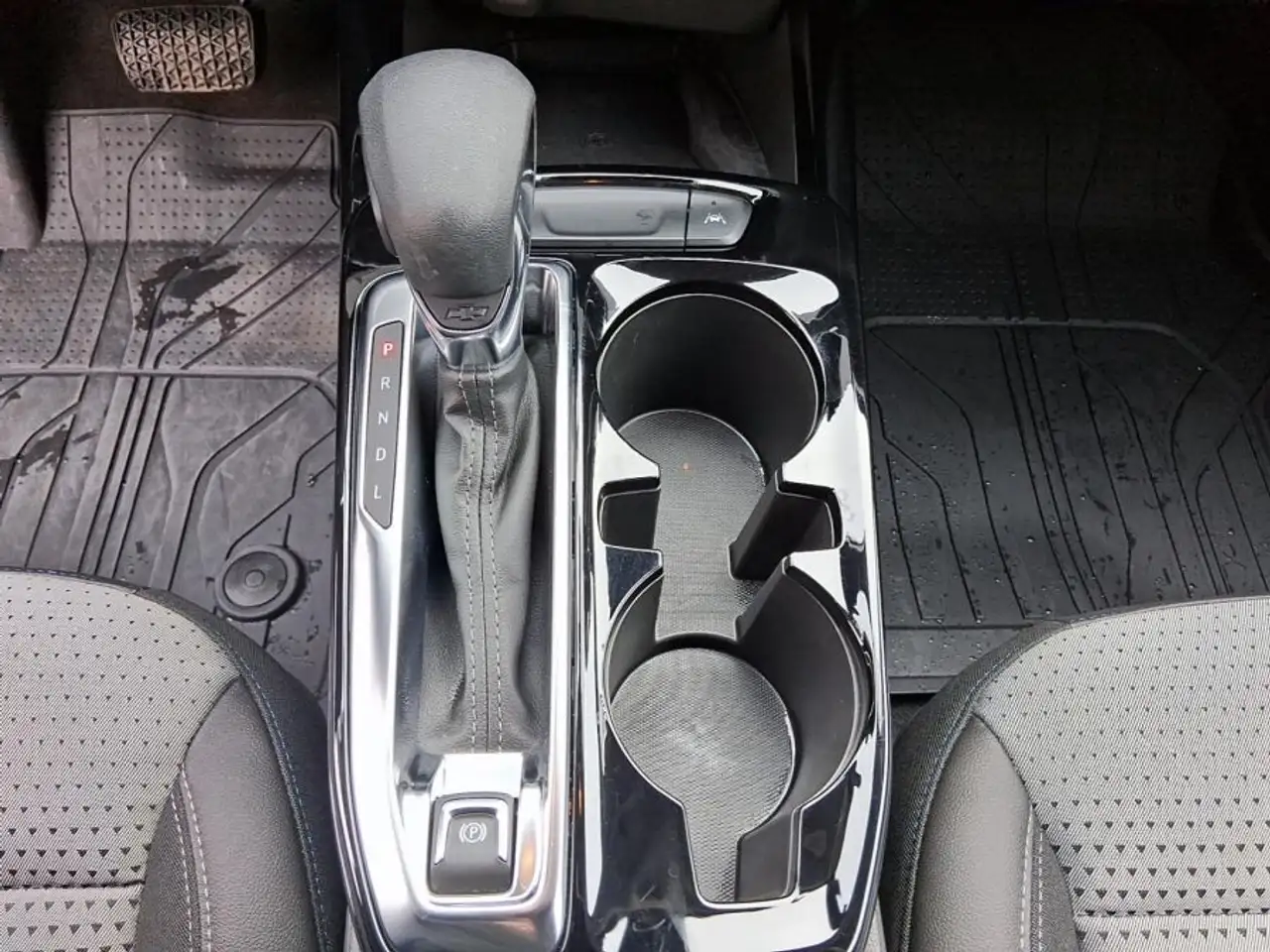Chevrolet Trax снимка Chevrolet Trax