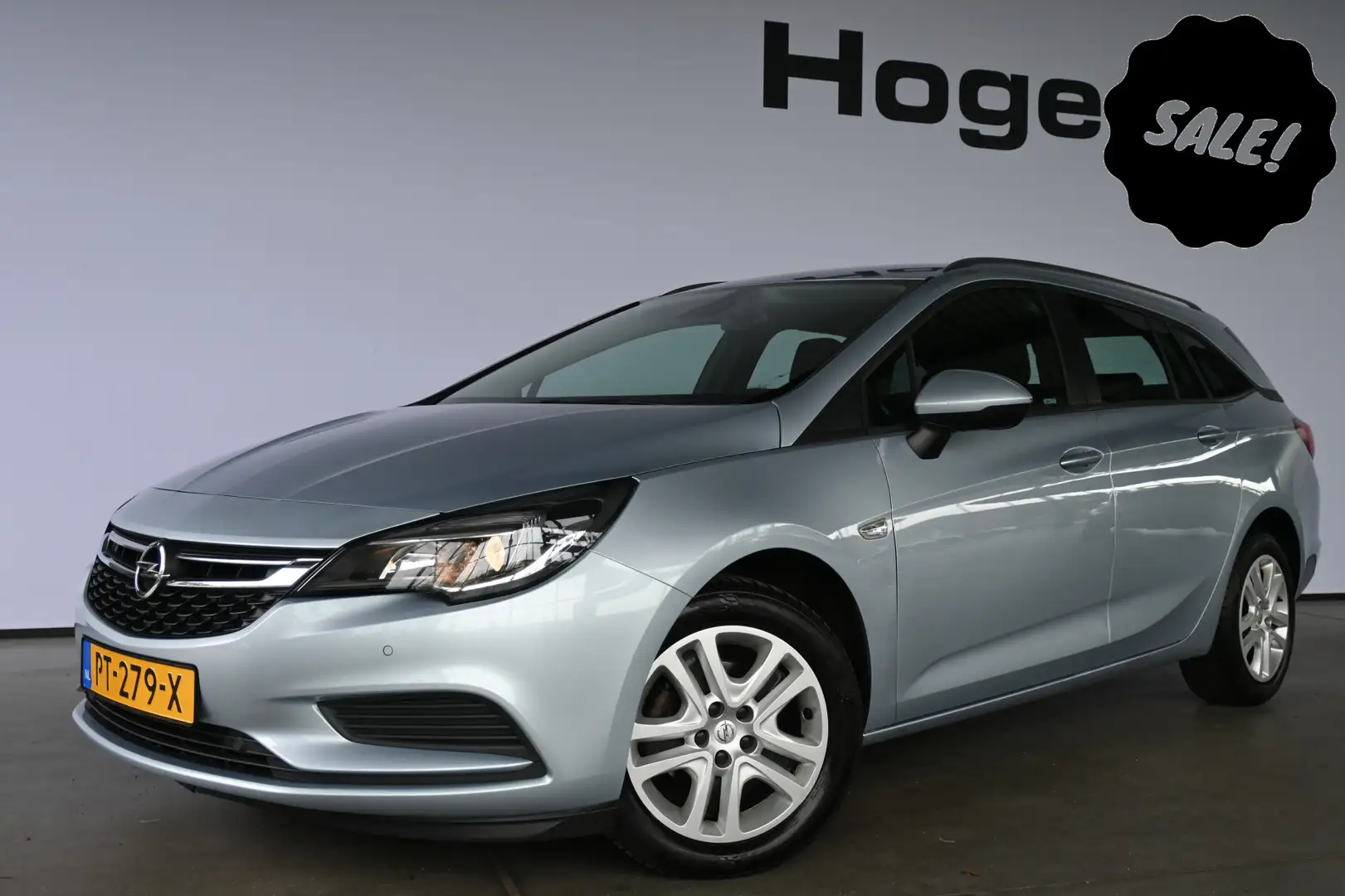 Opel Astra Sports Tourer 1.0 Online Edition Airco Cruise cont Grijs - 1