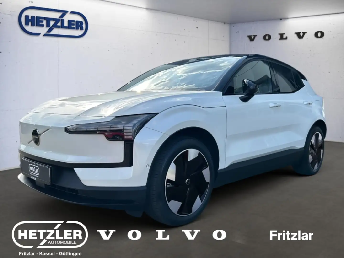 VOLVO Ex30