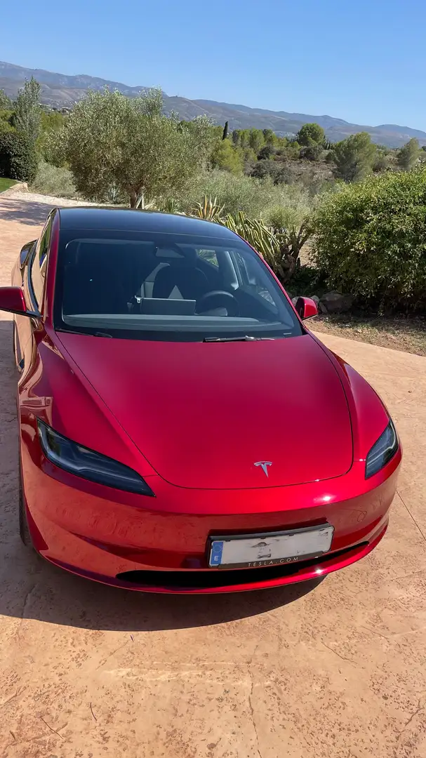 Tesla Model 3 Model 3 Long-Range Dual Motor AWD Rojo - 2