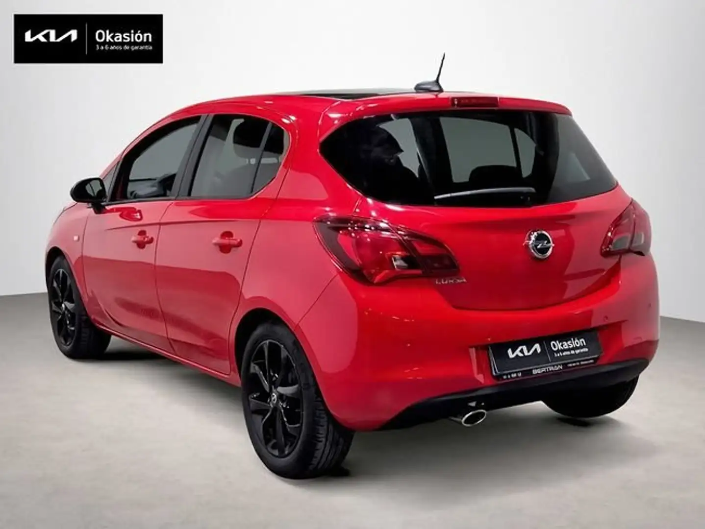 Opel Corsa 1.4 Color Edition 90 Rojo - 2