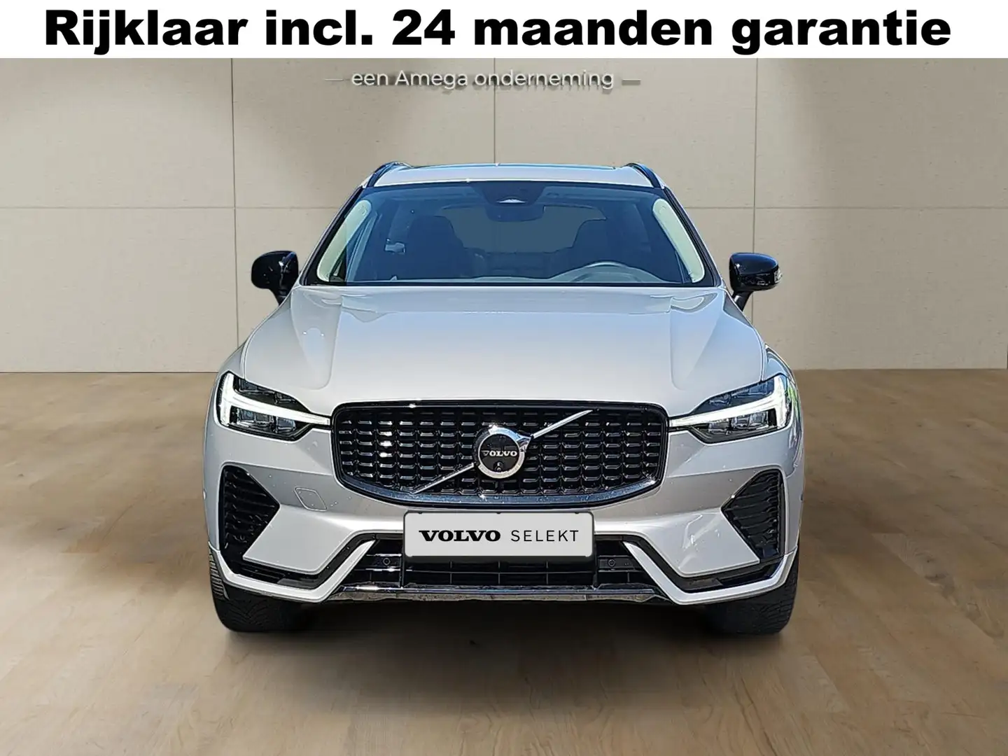 Volvo XC60 2.0 T6 Plug-in hybrid AWD Plus Dark Gris - 2