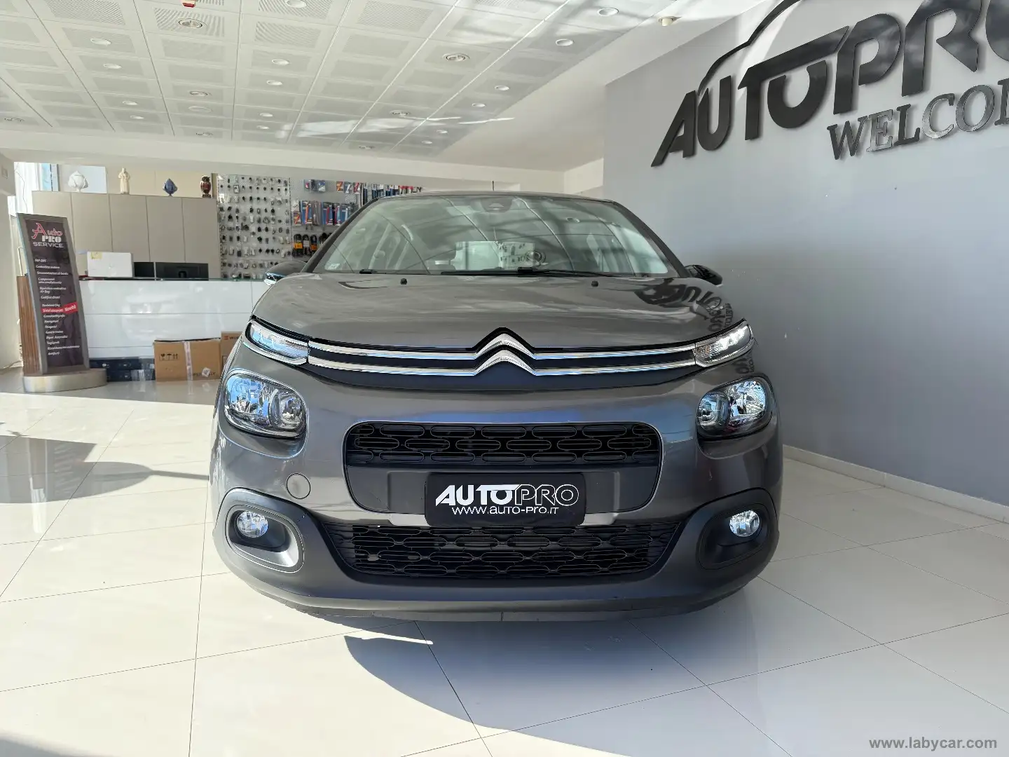 Citroen C3 PureTech 82 Shine Grigio - 1