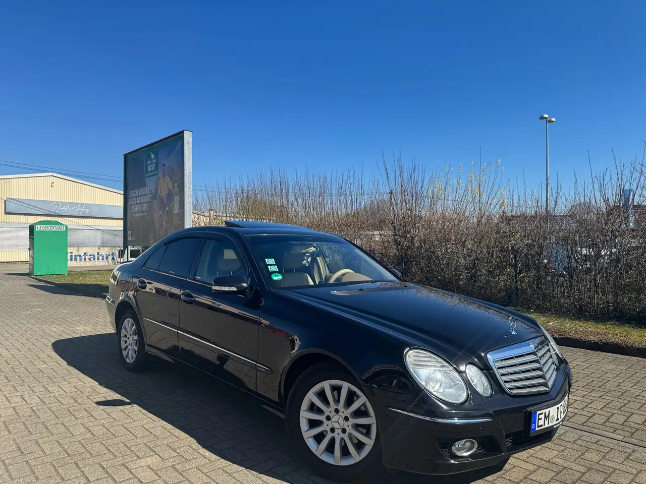 Mercedes-Benz E 320