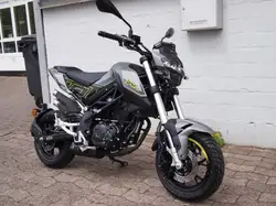 Benelli TNT 125 Tournado Naked Motorrad Leichtkraftrad Moped in  Niedersachsen - Varel, Motorrad gebraucht kaufen