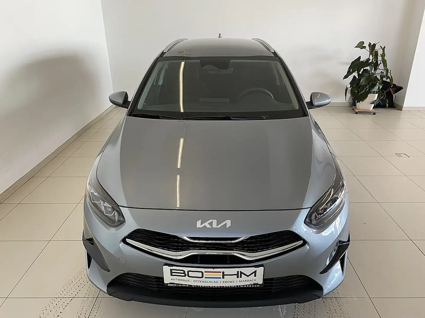 Kia Ceed SW / cee'd SW ceed SW 1,5 TGDI Silber 48V DCT + Paket P2 Style Silber - 2