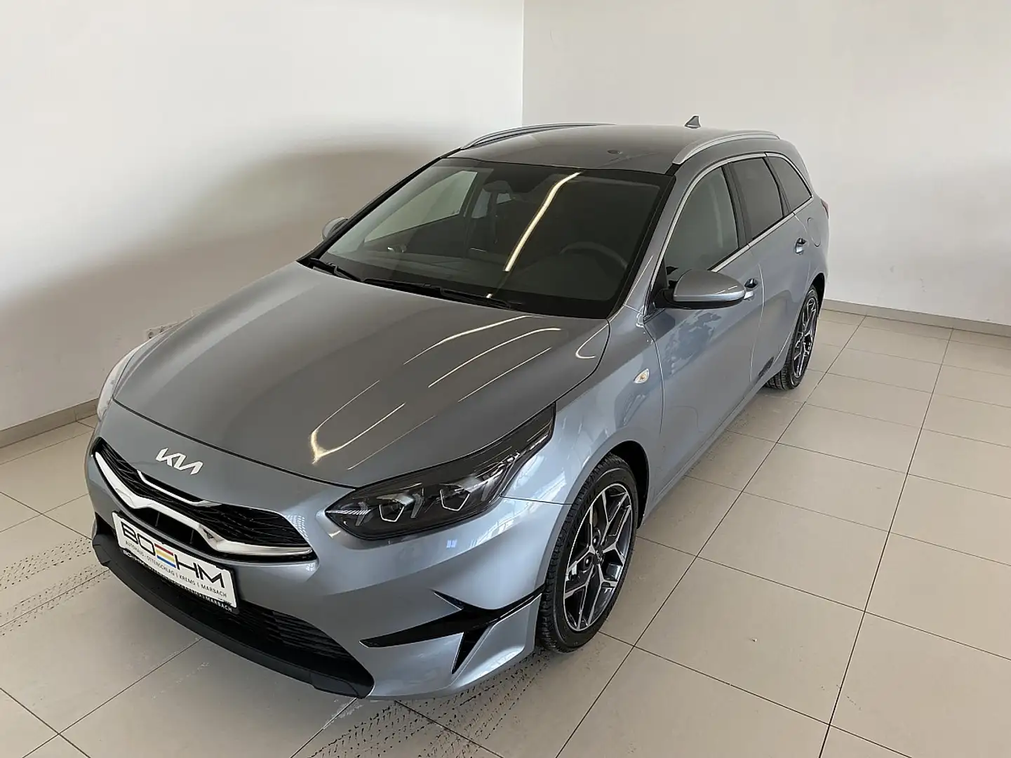 Kia Ceed SW / cee'd SW ceed SW 1,5 TGDI Silber 48V DCT + Paket P2 Style Silber - 1