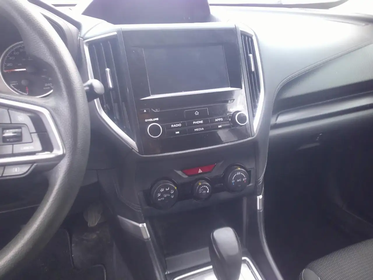 Subaru Forester снимка Subaru Forester