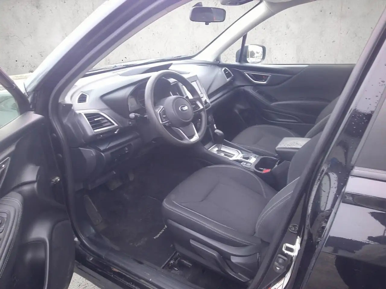 Subaru Forester снимка Subaru Forester