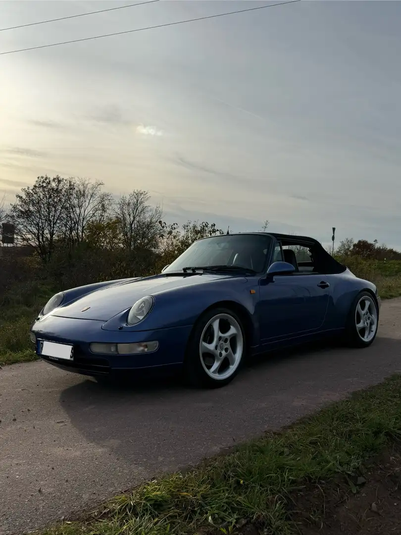 Porsche 993 911 Carrera Cabrio Blau - 1