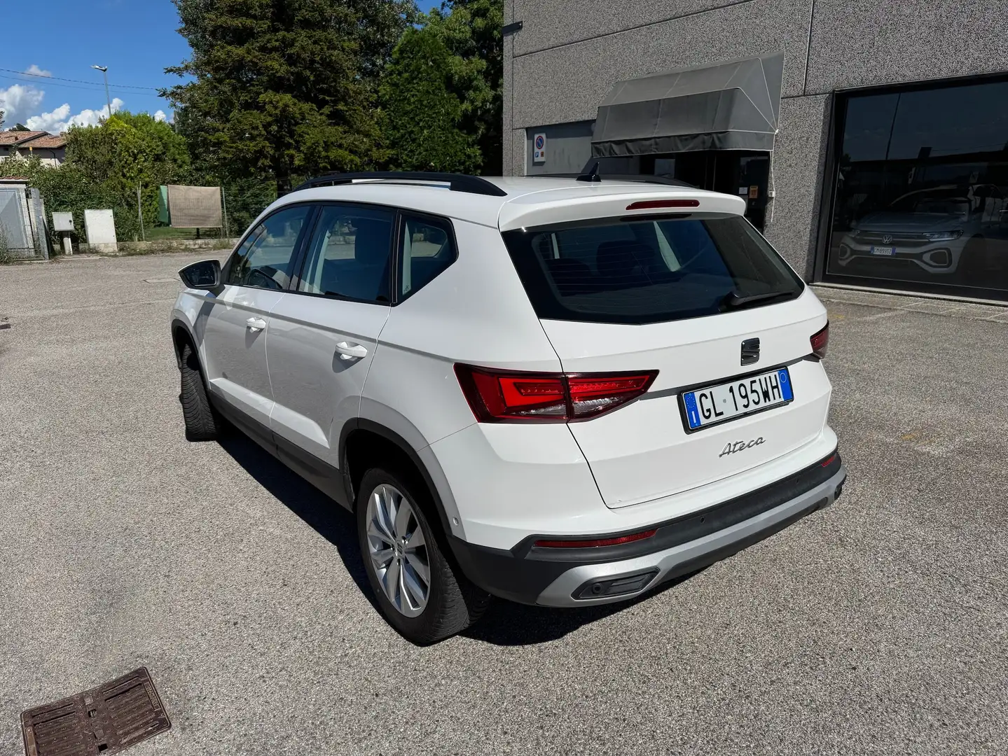 SEAT Ateca 1.0 tsi Business 110cv SUPER FULL - 1 PROP Bianco - 2