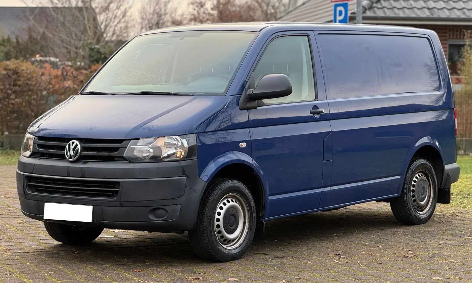 Volkswagen T5 Transporter 2.0TDI 102ps / Tüv 09.2026 / 1Hand - 2
