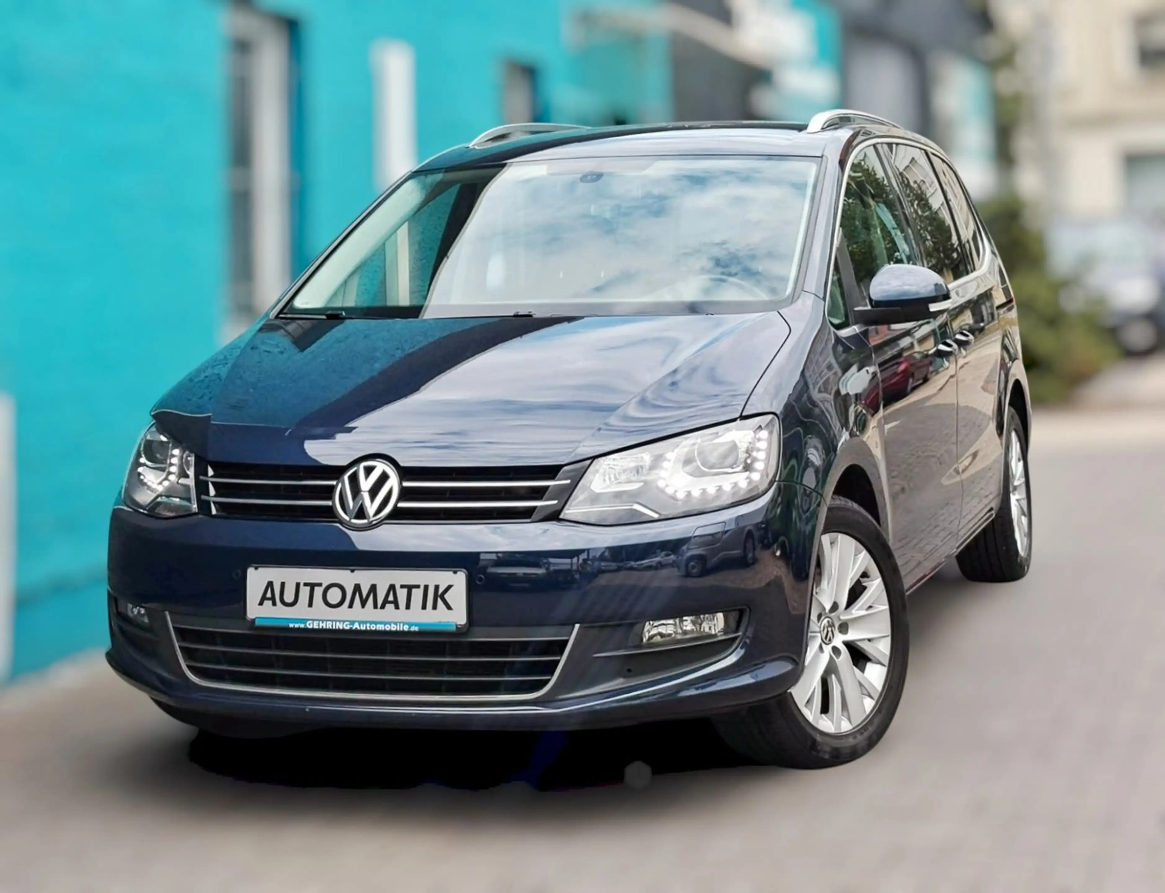 Volkswagen Sharan Life 177 DSG*Ahk*Xenon*Klimaauto*8Räder — photo 3