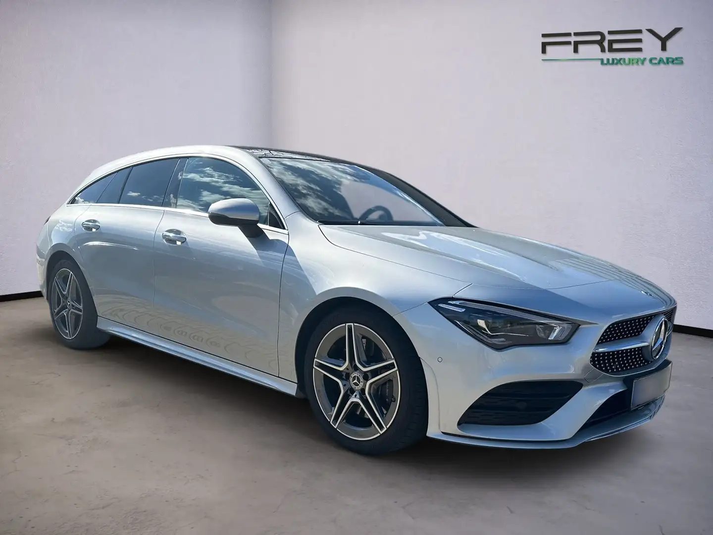 Mercedes-Benz CLA 250 AMG Line 4Matic / PANO / LED / Seatheat Silber - 2