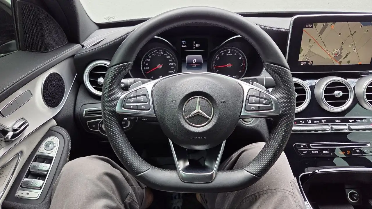 Mercedes-Benz C-Class photo Mercedes-Benz C-Class