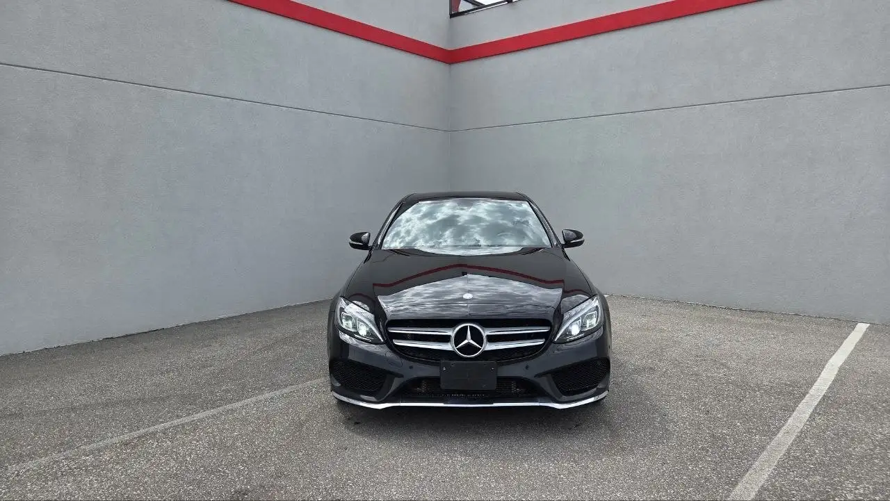 Mercedes-Benz C-Class photo Mercedes-Benz C-Class
