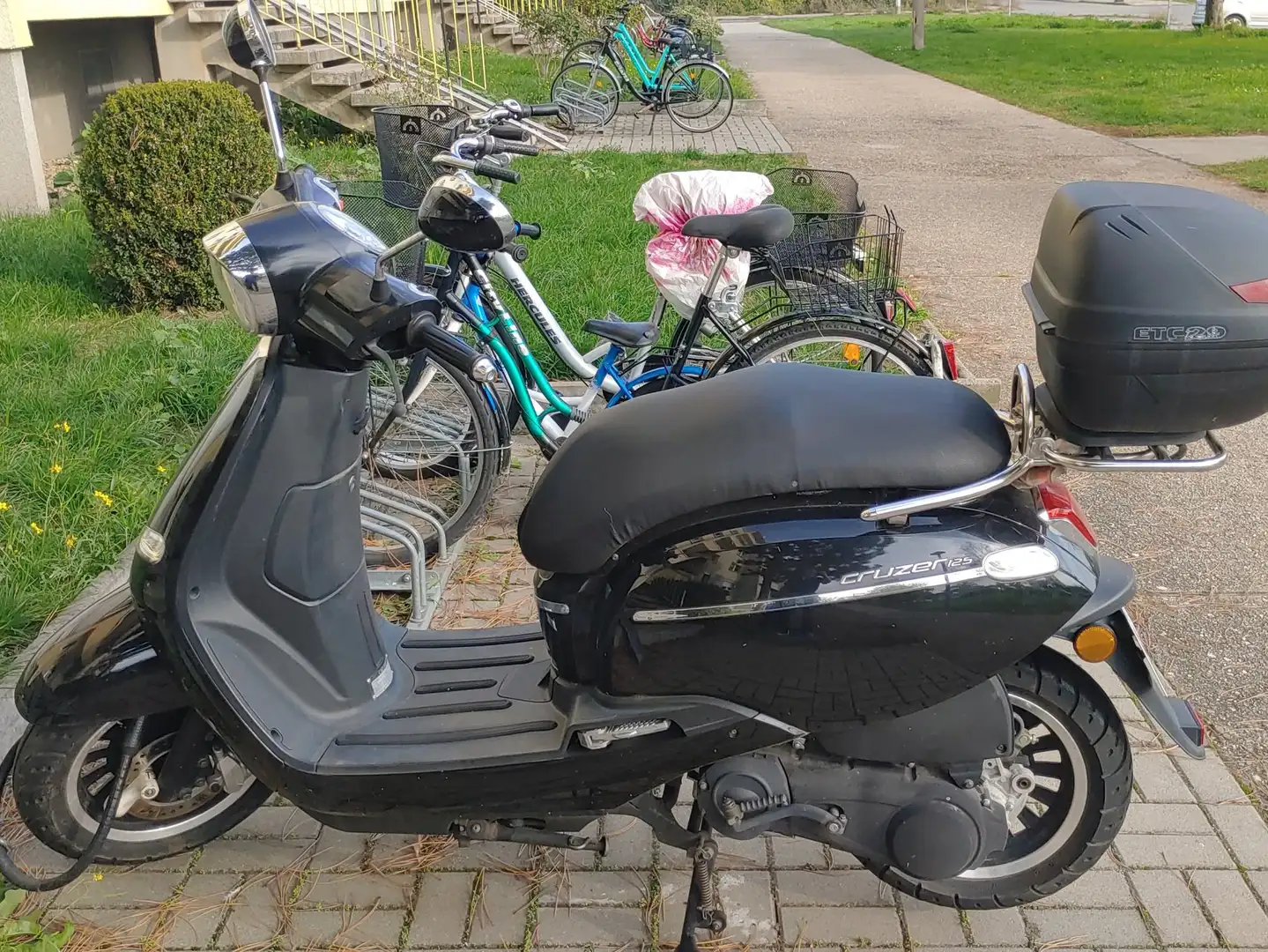 A.T.U Explorer 125 (Retro) Czarny - 2