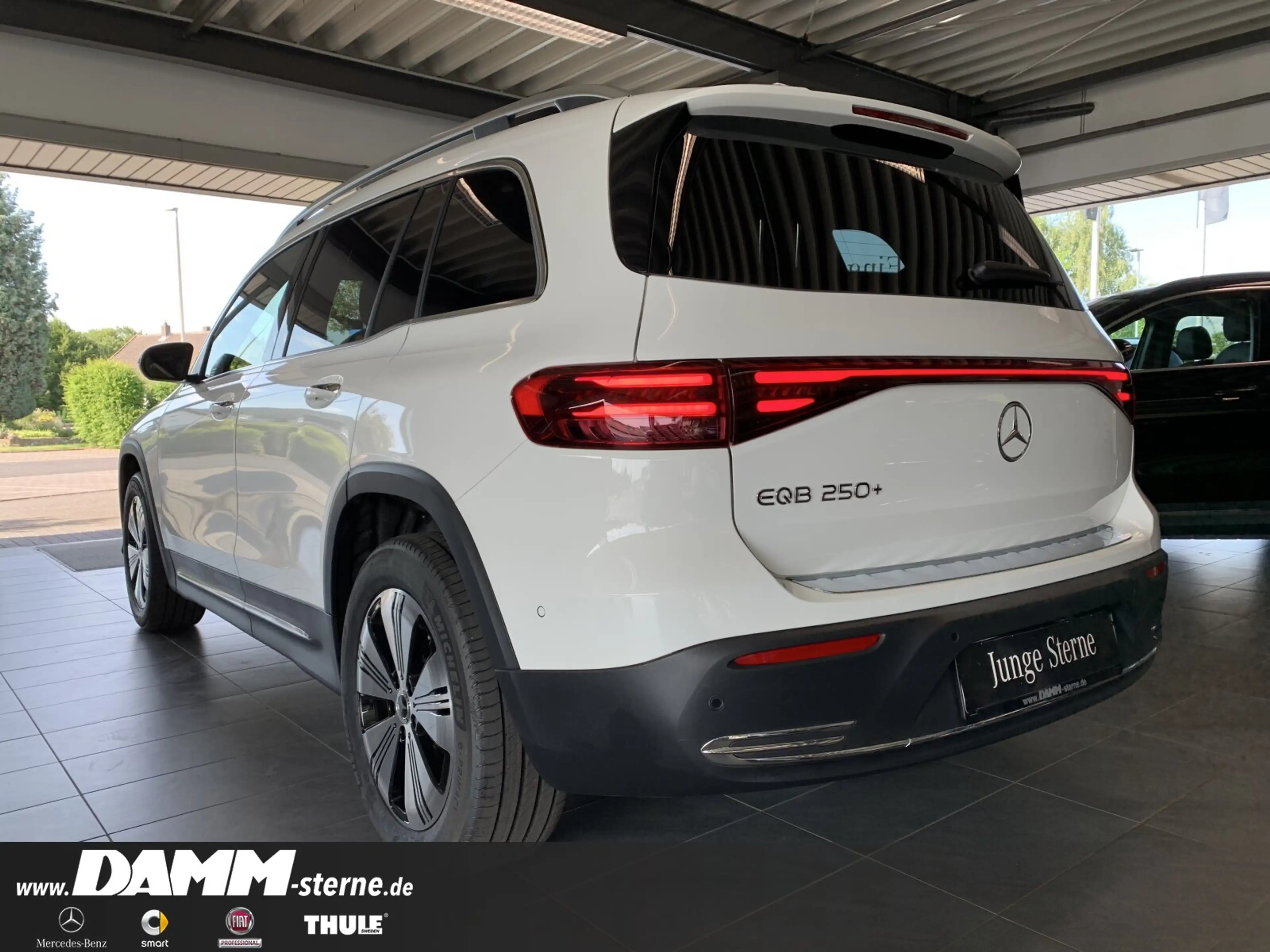 Mercedes-Benz EQB 250 EQB 250+ Progr. Adv+/7-Sitze/Pano/60 M GA + Flex — photo 2