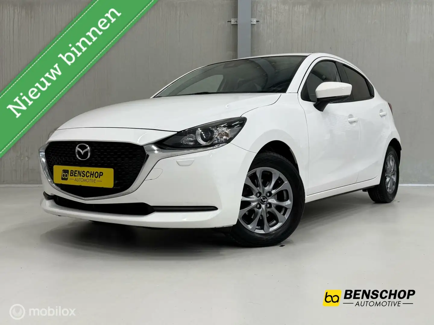 Mazda 2 1.5 Skyactiv-G Luxury Automaat Navi Carplay PDC Cr Wit - 1