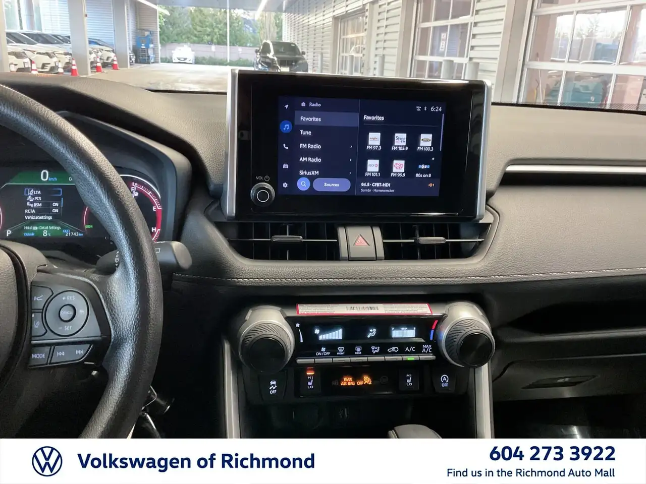 Toyota RAV 4 снимка Toyota RAV 4