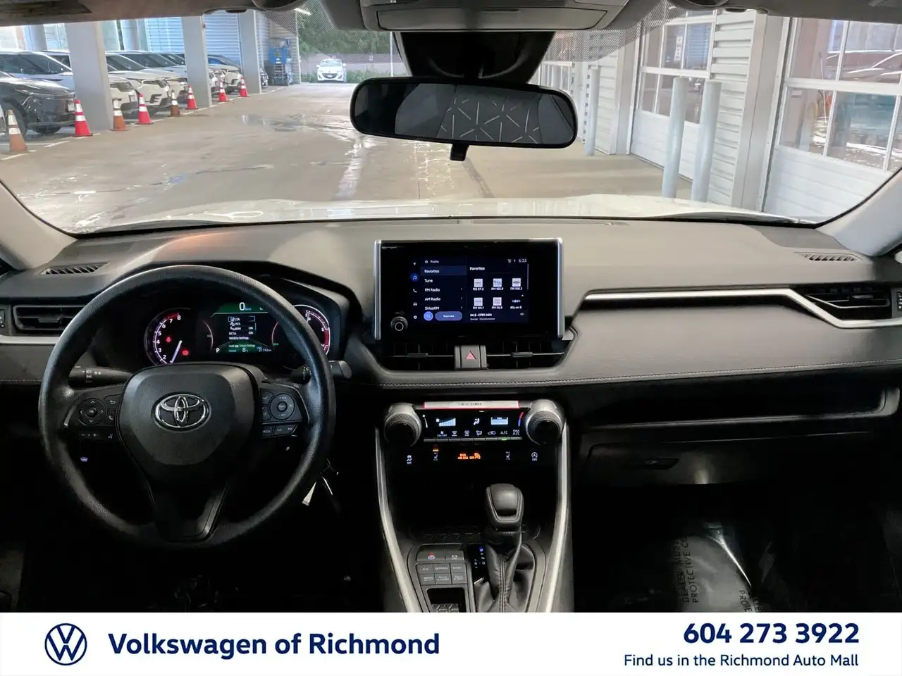 Toyota RAV 4 снимка Toyota RAV 4
