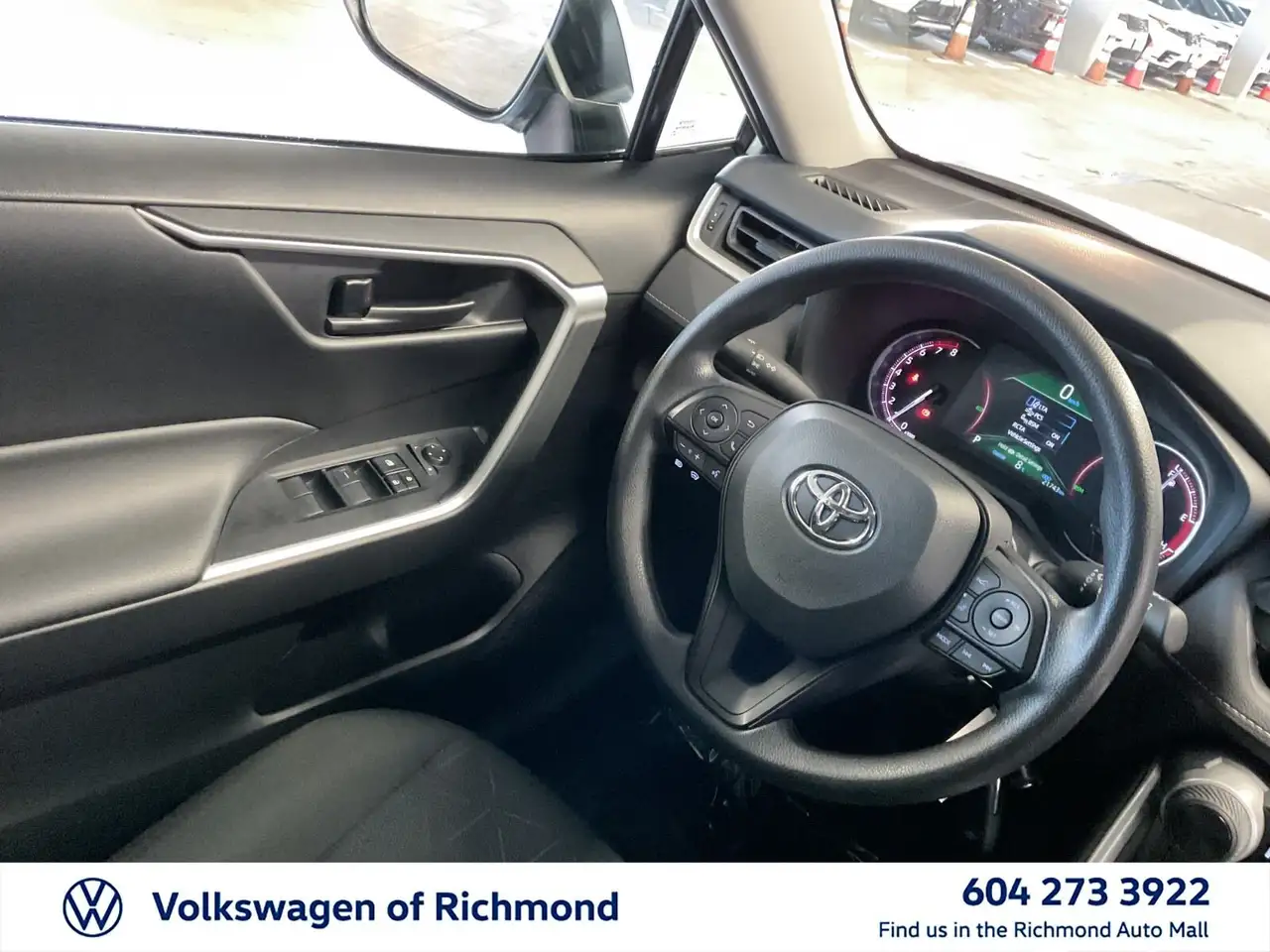 Toyota RAV 4 снимка Toyota RAV 4