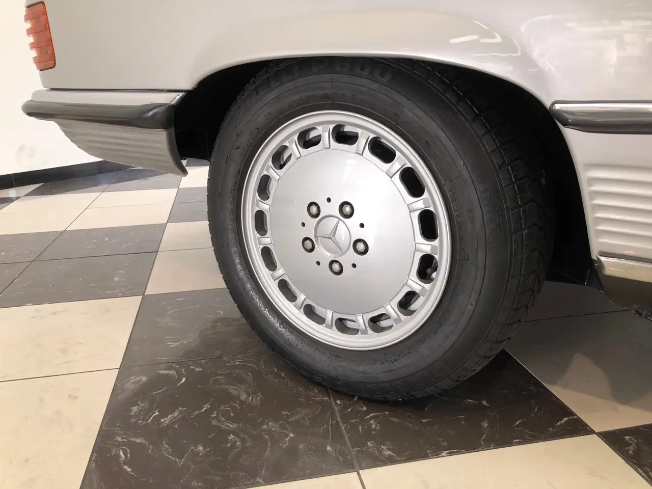 Mercedes-Benz SL 300, foto 5