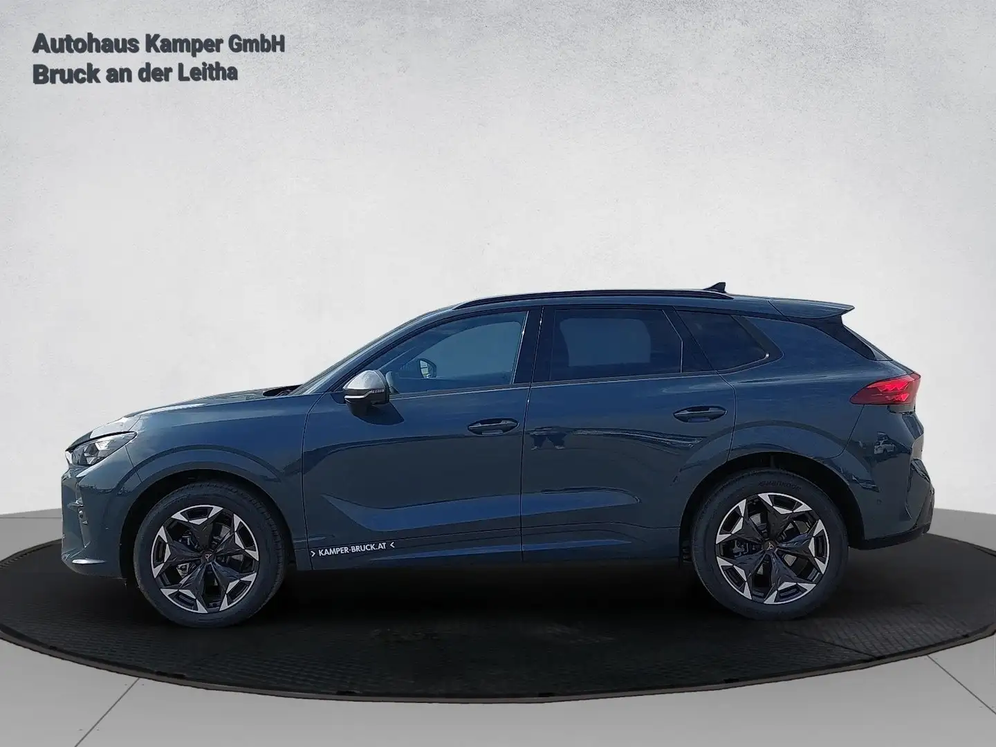 CUPRA Terramar 1.5 e-TSI 150 PS DSG Blau - 2