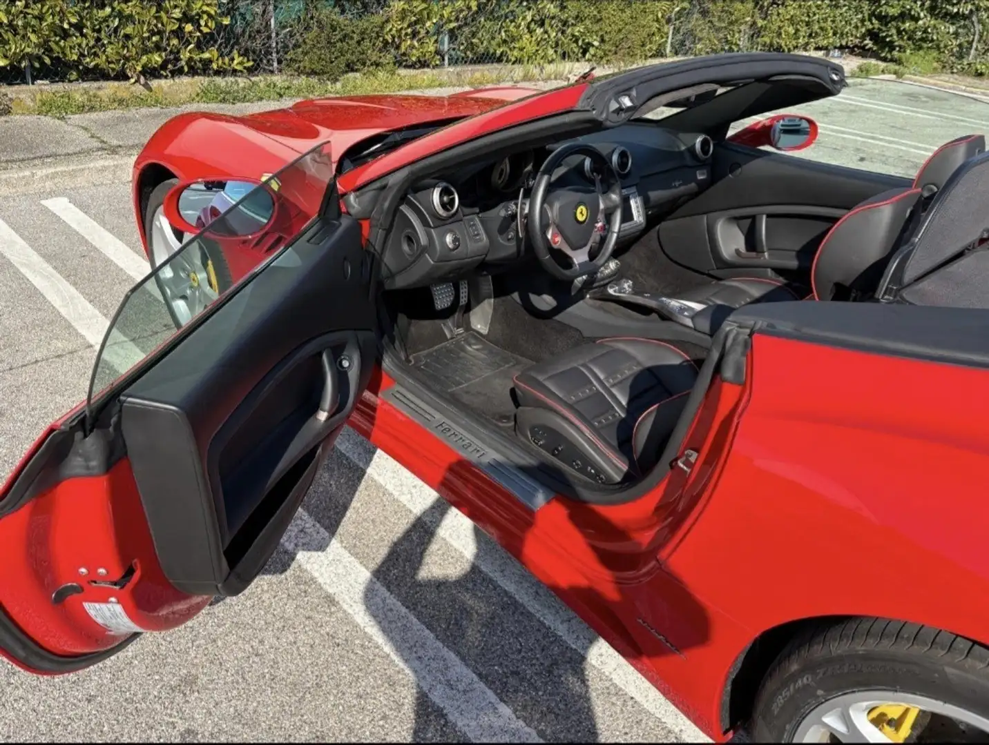 Ferrari California 4.3 dct - 2
