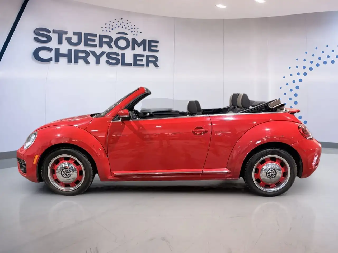 Volkswagen Beetle снимка Volkswagen Beetle