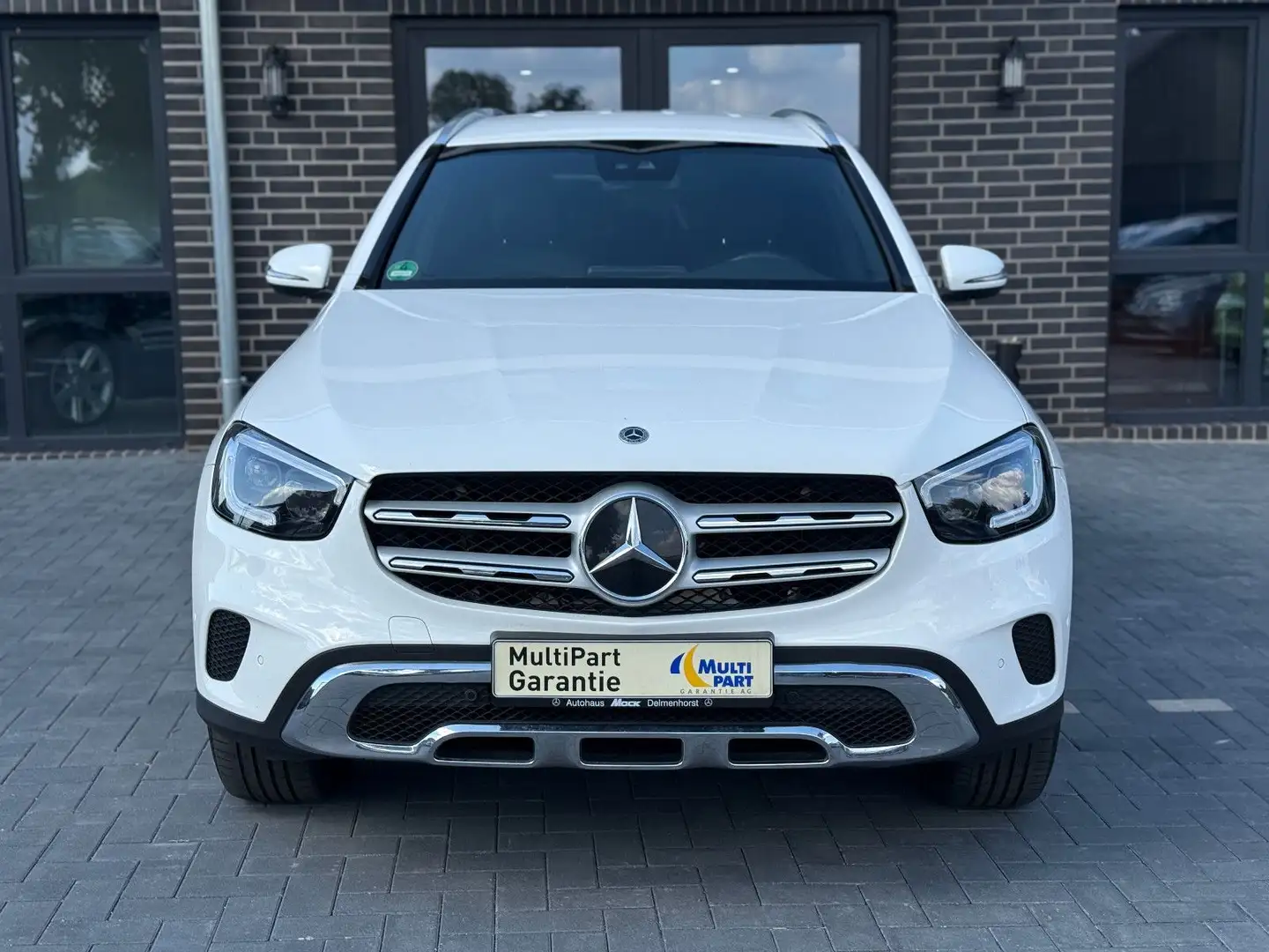 Mercedes-Benz GLC 300 DE 4Matic*Kamera*Navi*AHK*SHZ*PDC*Leder* Blanc - 2