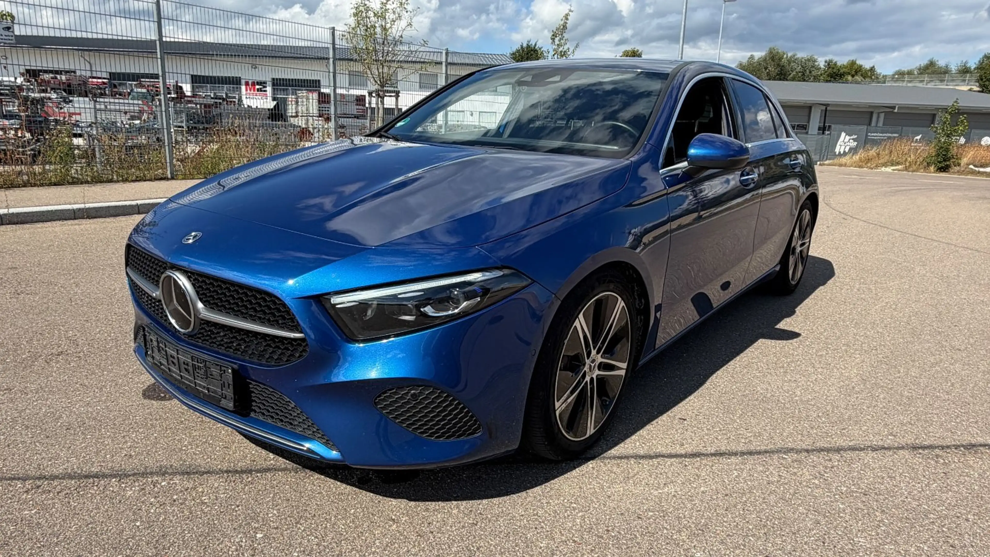 Mercedes-Benz A 200 d LED — photo 11