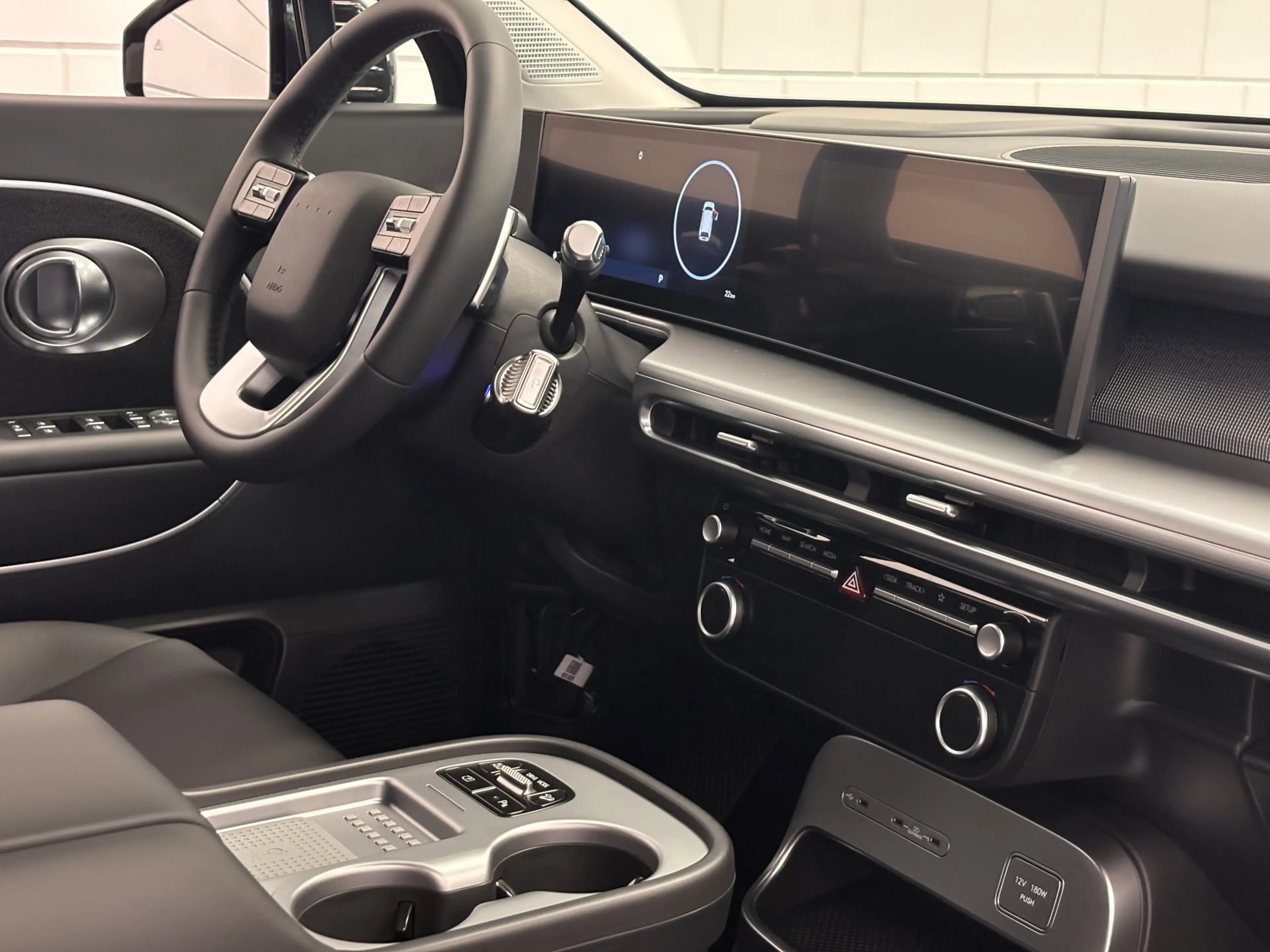 Hyundai IONIQ 9 Style 7p. 110.3 kWh Volledig Elektrisch met 620 KM — photo 8