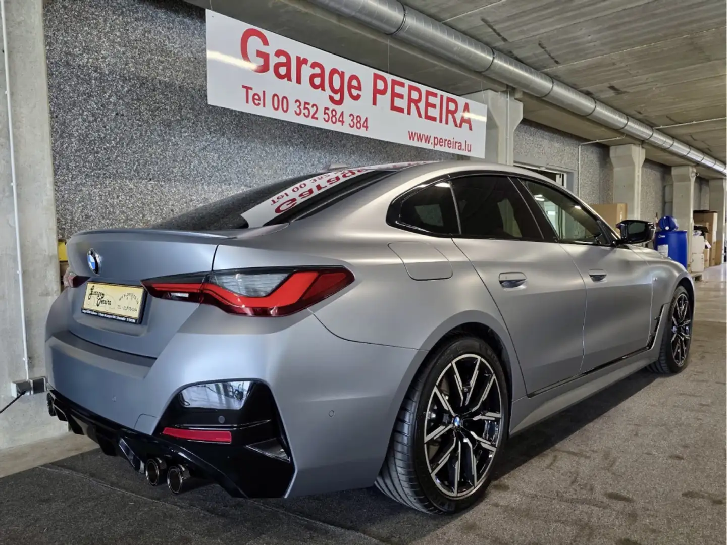 BMW 440 M i GRANCOUPE XDRIVE NEW MODEL SPORT SITZE HARMAN Gris - 2