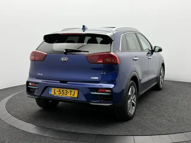 Kia E-Niro view 4