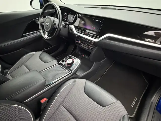Kia E-Niro view 12