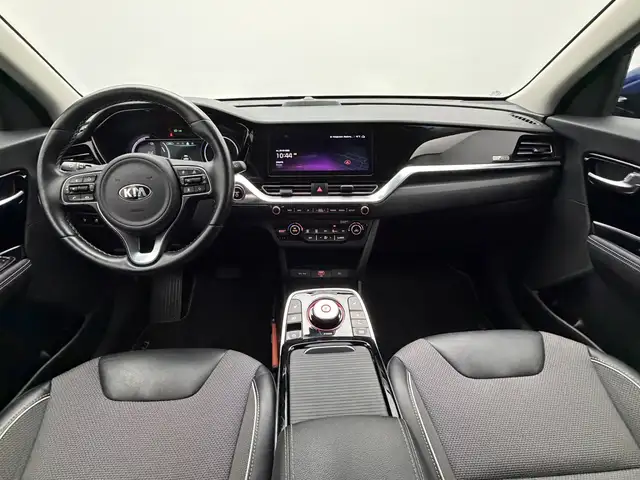 Kia E-Niro view 2