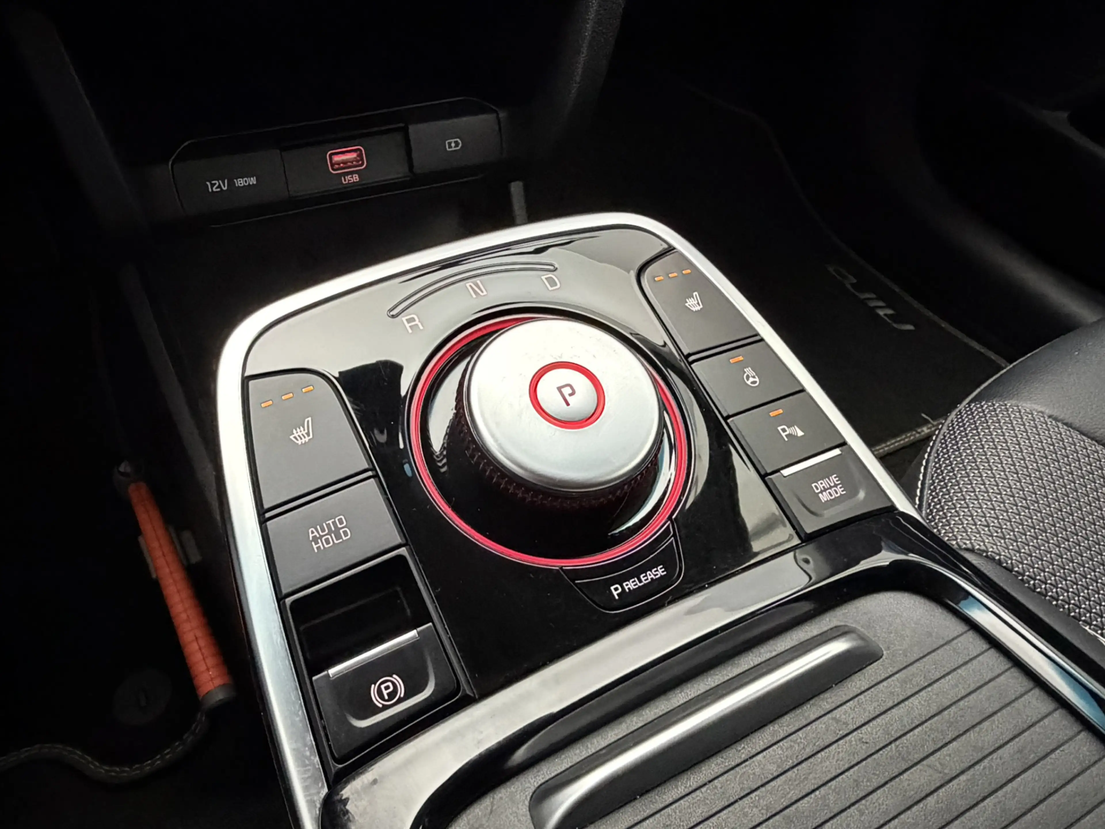 Kia e-Niro DynamicPlusLine 64 kWh SOH 97,1% | Schuif/Kantelda — photo 11