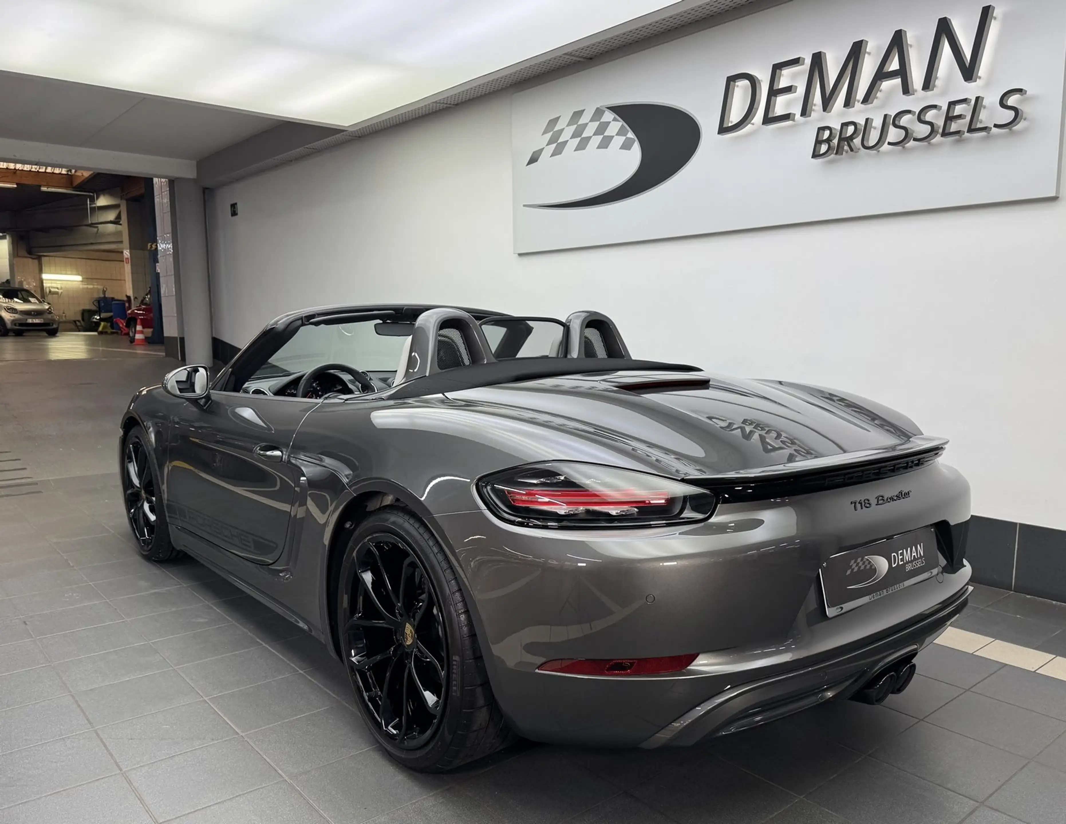 Porsche 718 Boxster Style Edition * PDK * 07/2025 * 80 km! — photo 3
