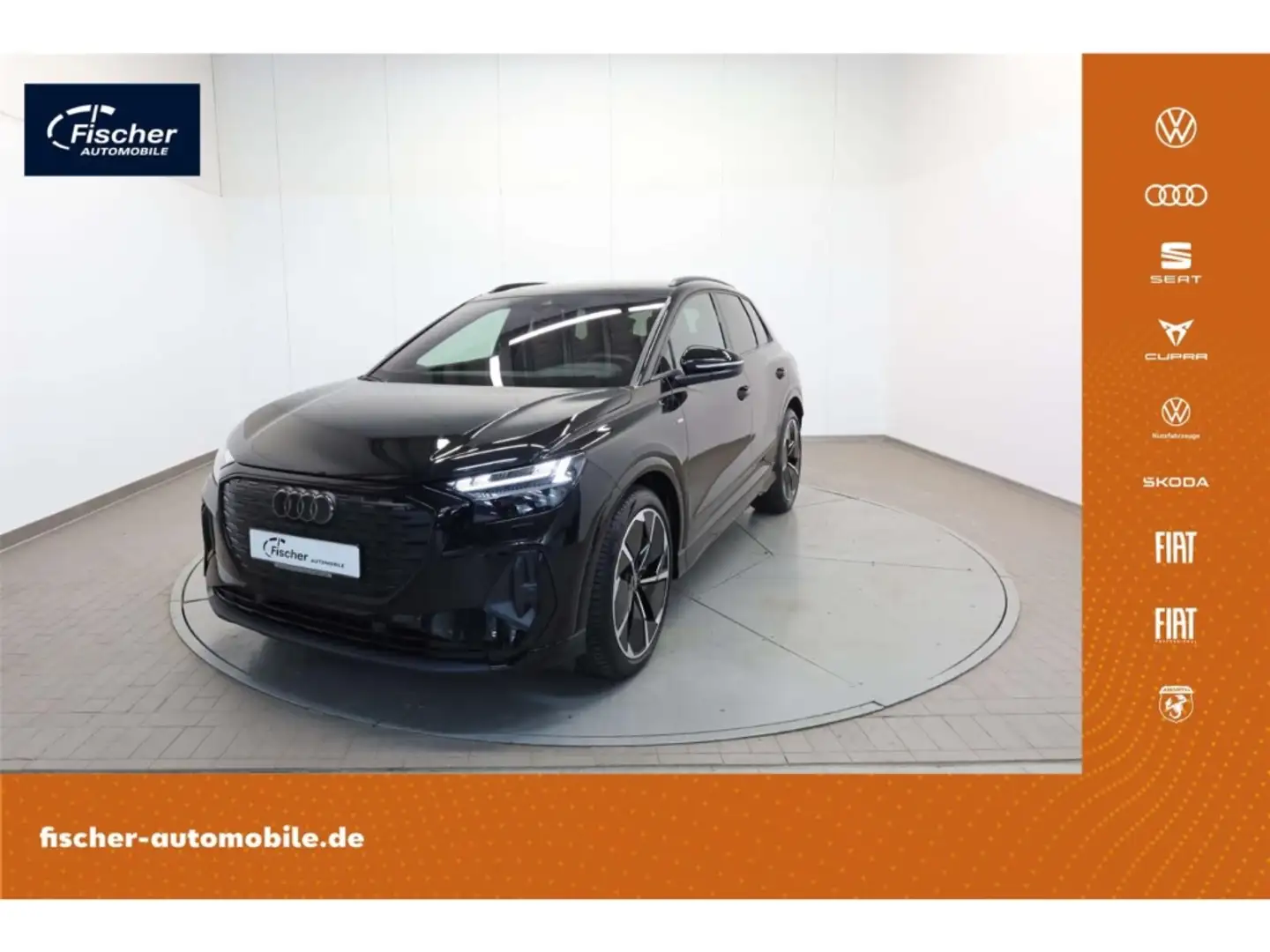 Audi Q4 e-tron quattro edition S line Schwarz - 1
