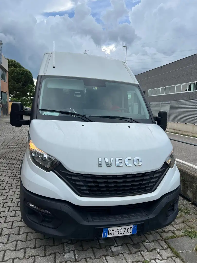 Iveco Daily Blanco - 2
