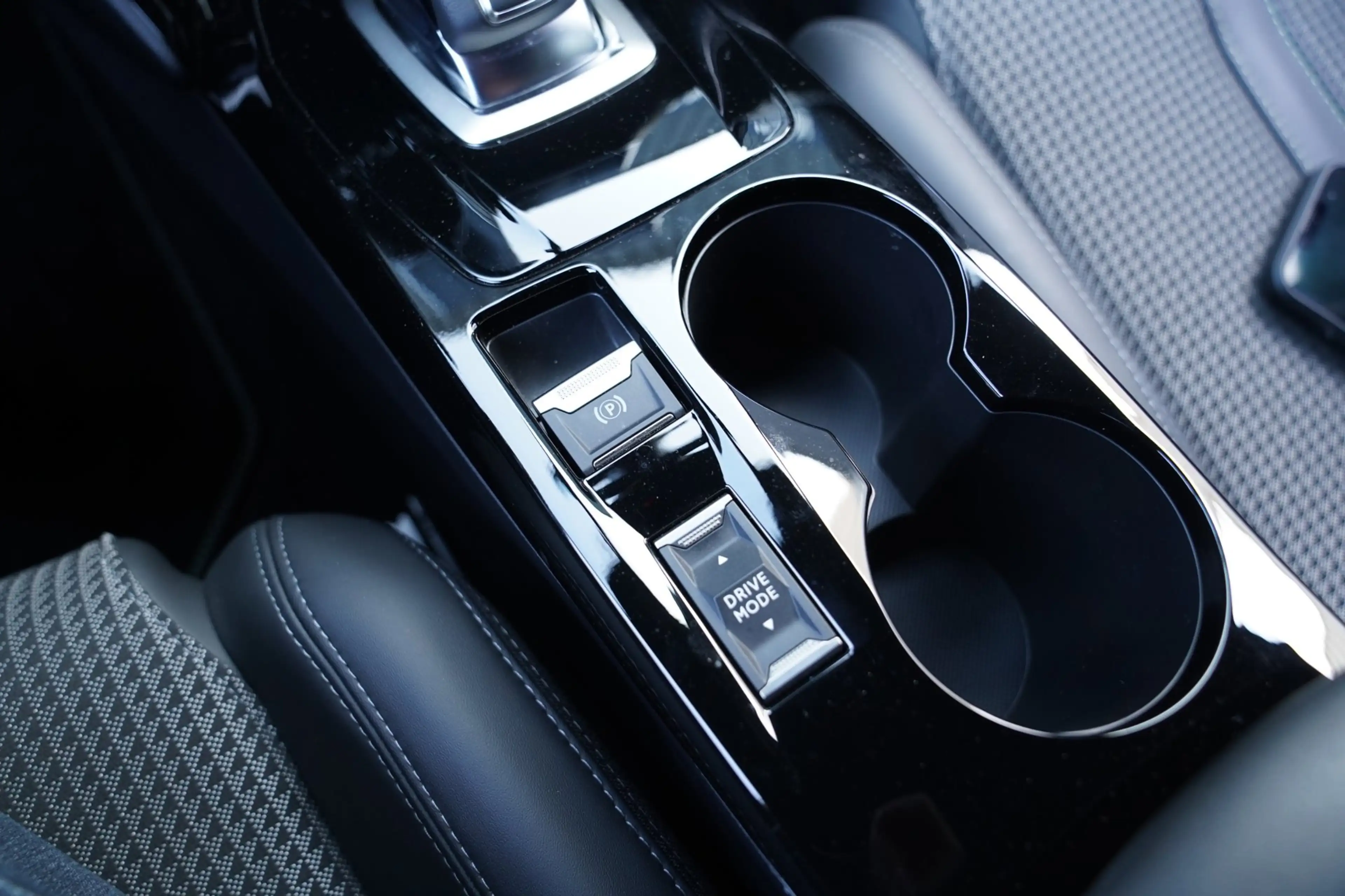 Peugeot 208 1.2 PureTech GT Pack | Prijs rijklaar incl. 12 mnd — photo 37