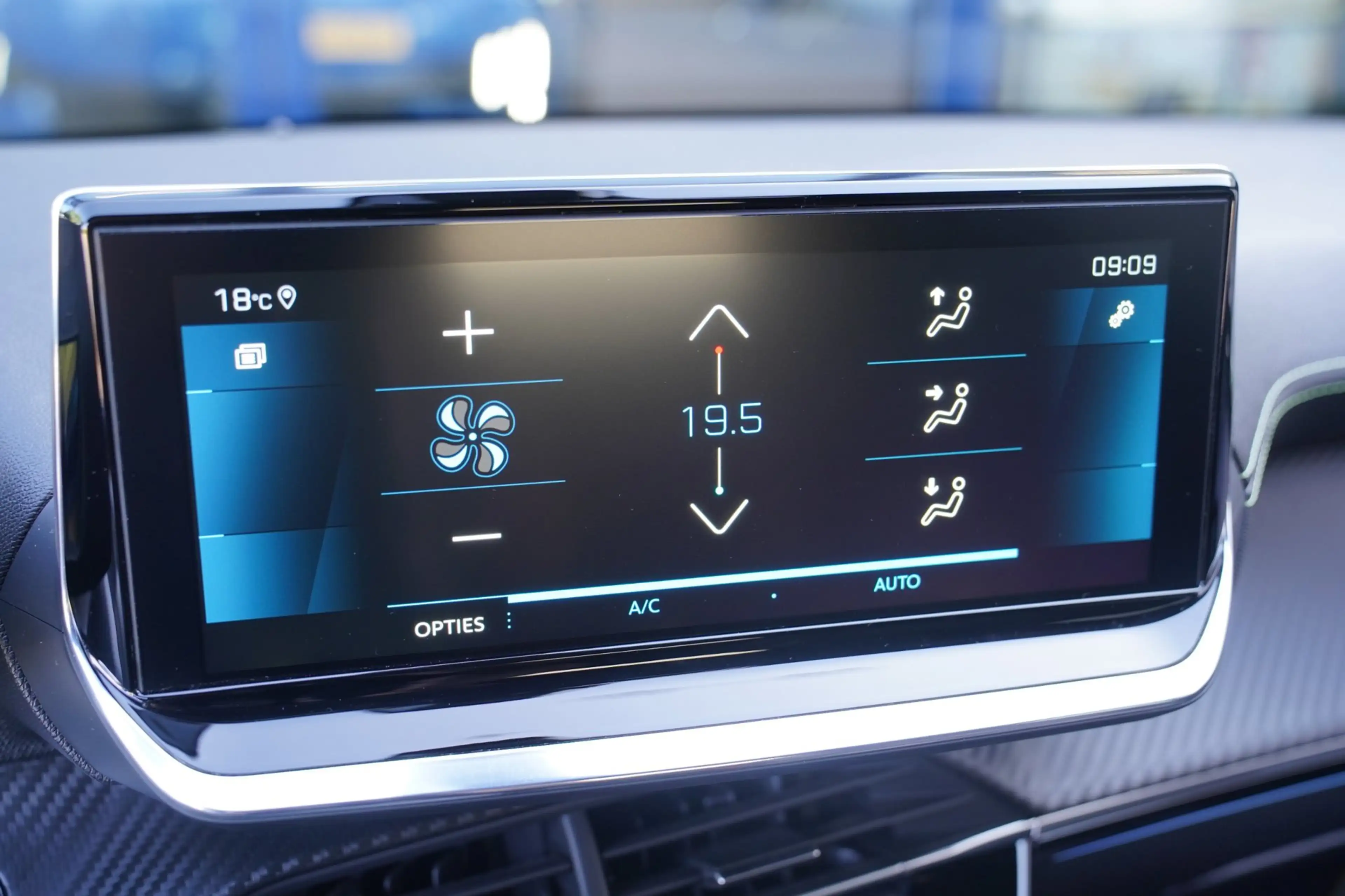 Peugeot 208 1.2 PureTech GT Pack | Prijs rijklaar incl. 12 mnd — photo 34