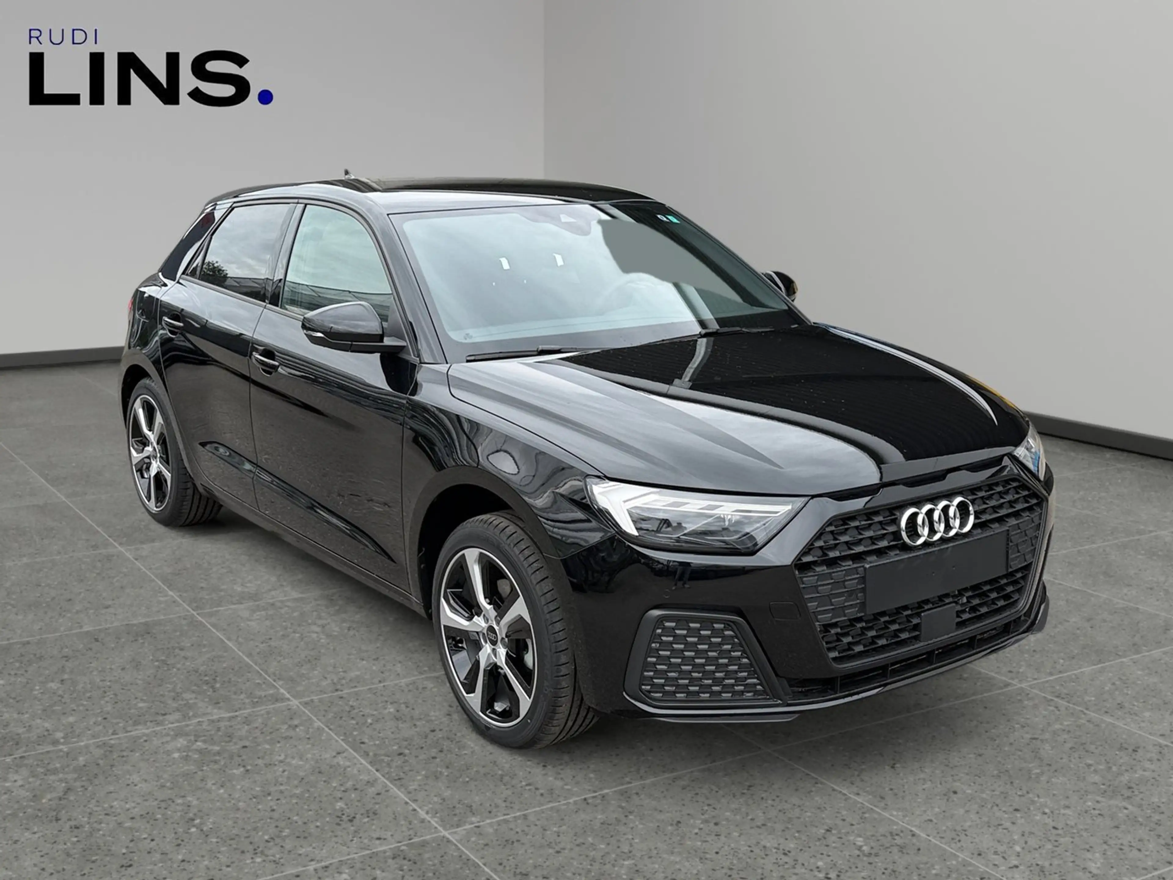 Audi A1 30 TFSI intense — photo 7