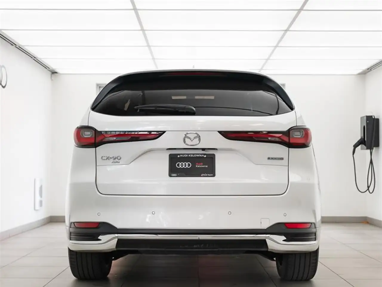 Mazda CX-90 MHEV снимка Mazda CX-90 MHEV