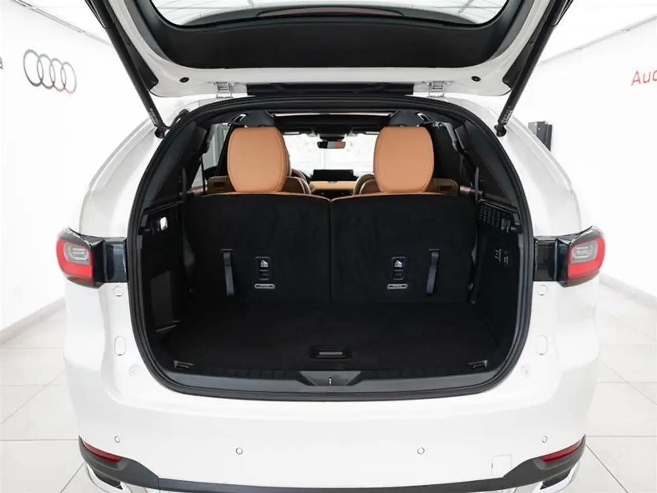 Mazda CX-90 MHEV снимка Mazda CX-90 MHEV