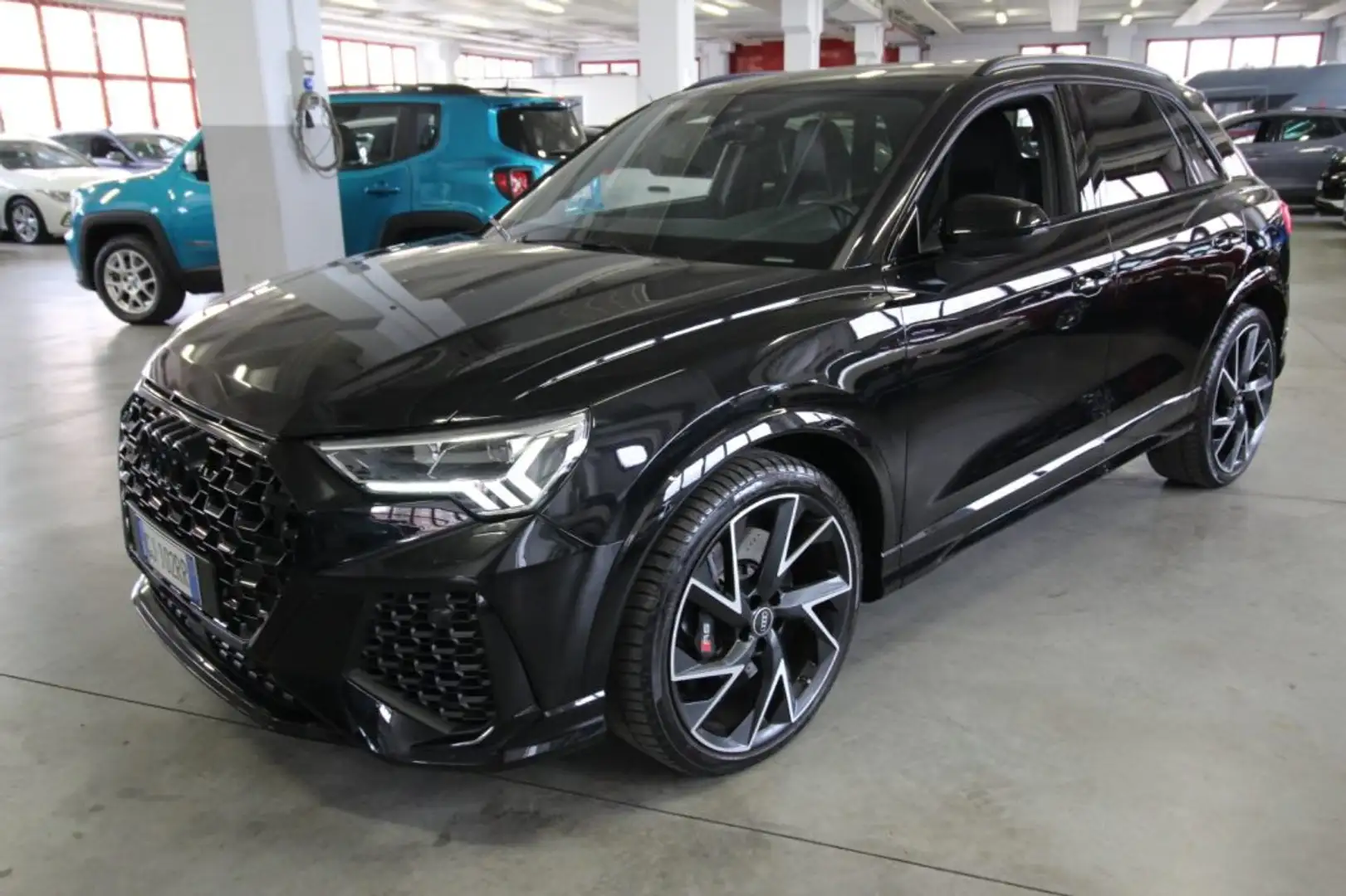 Audi RS Q3 Quattro S-tronic 400 CV Nero - 2