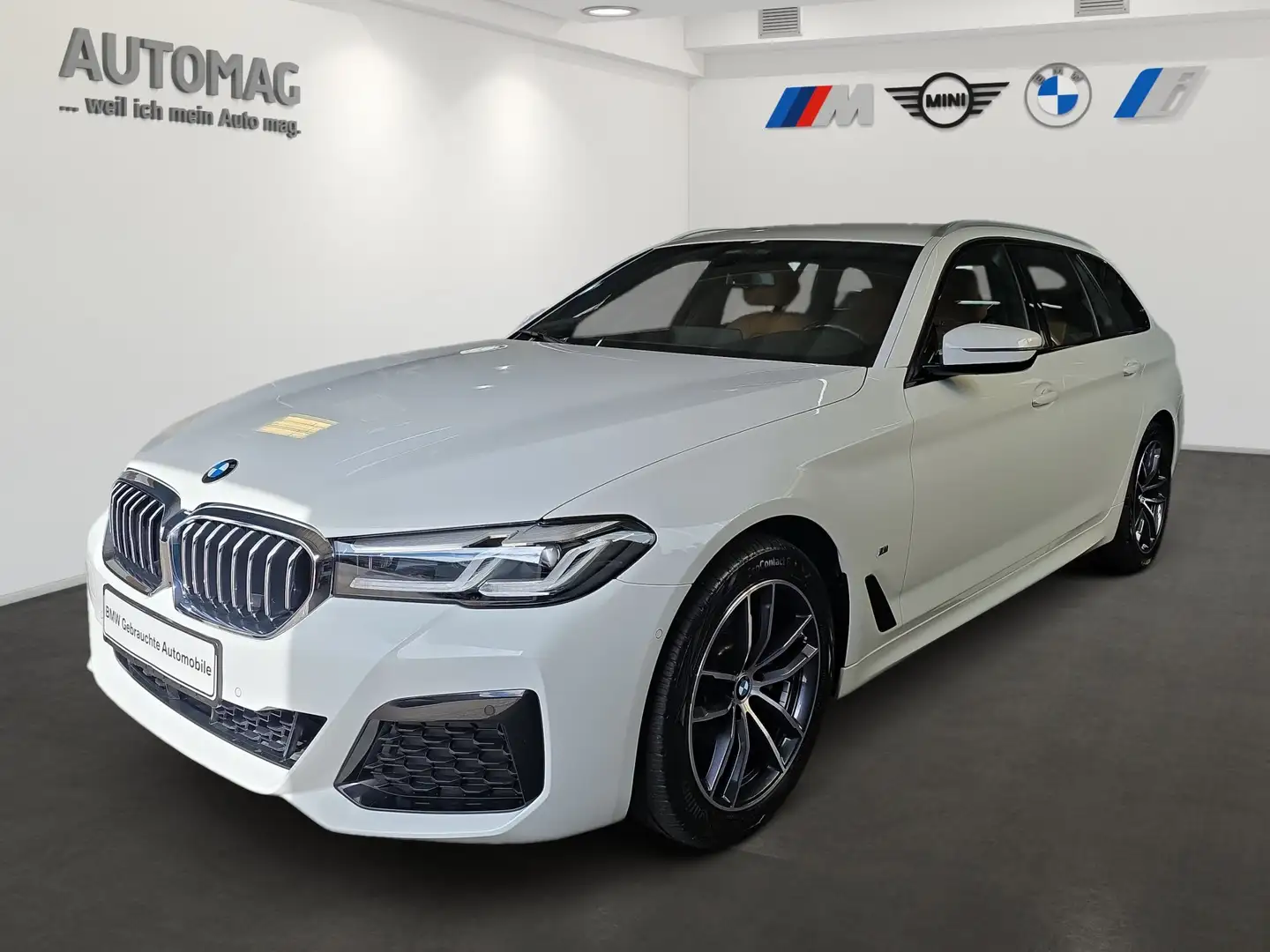 BMW 520 d xDrive Touring Sportpaket HiFi DAB LED DPF Weiß - 1