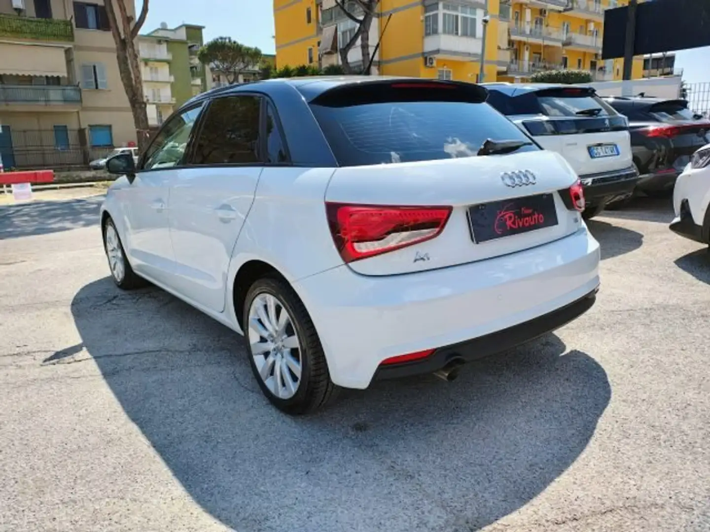 Audi A1 A1 Sportback 1.6 tdi Admired s-tronic Bianco - 2